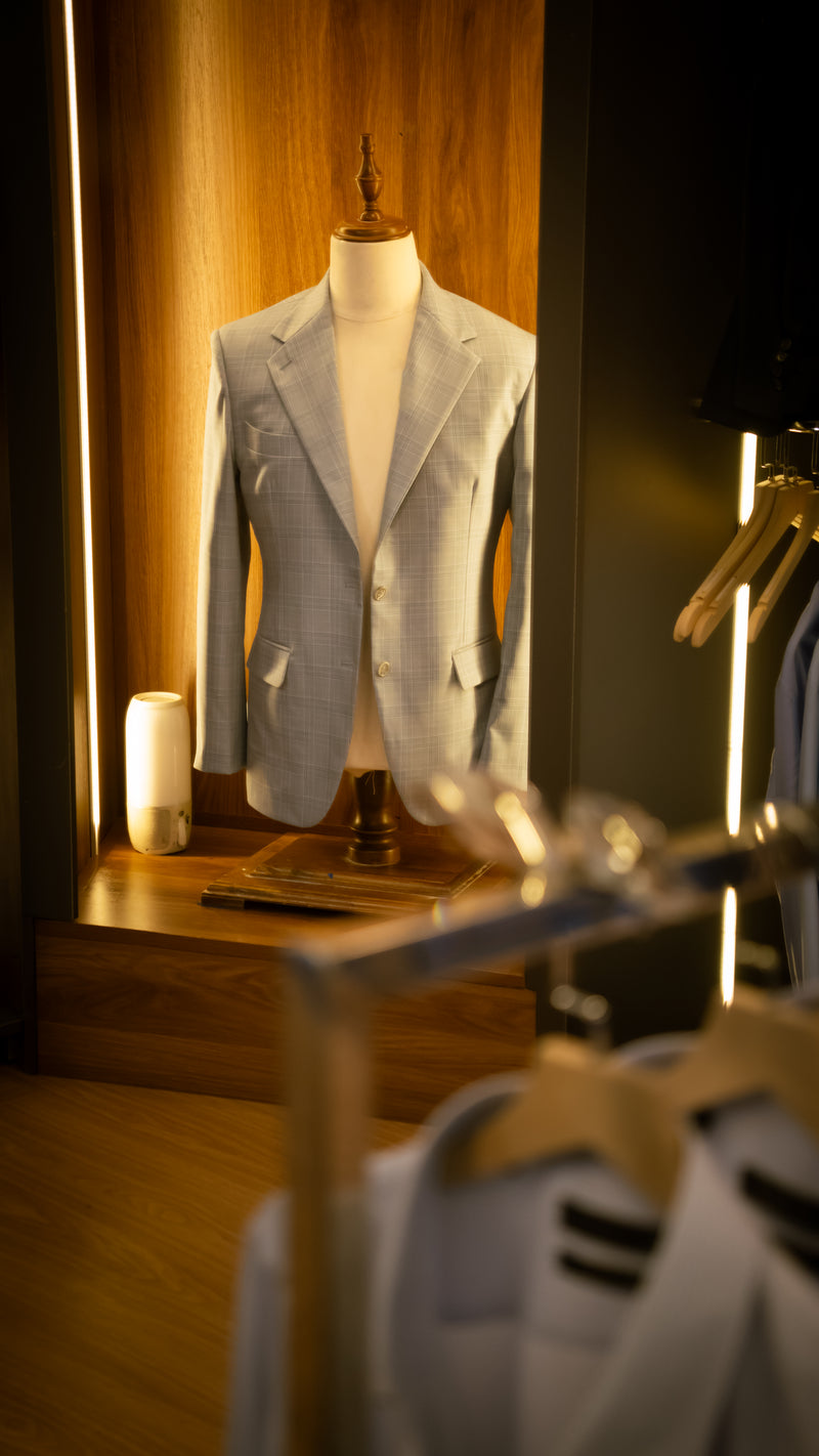 vest-cuoi-may-do-thomas-nguyen-